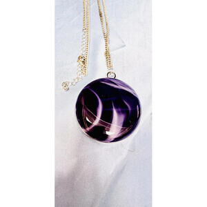 Unsigned Silver Tone with Polished Purple and White Veins Stone Pendant Necklace